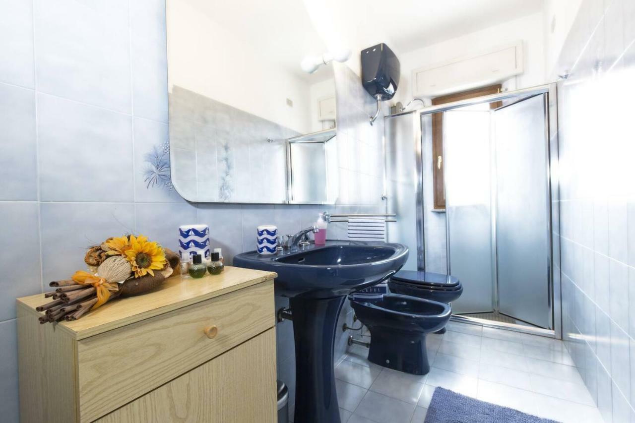 45 négyzetméteres, 1 hálószobás Apartman 1 fürdőszobával Monticelli területén Ascoli Piceno megye Kültér fotó